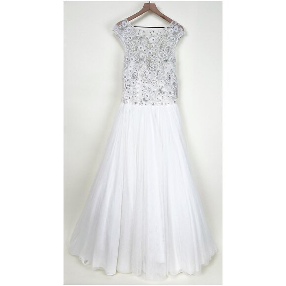 Theia Ivory Lace Wedding Dress - Picture 4 of 15